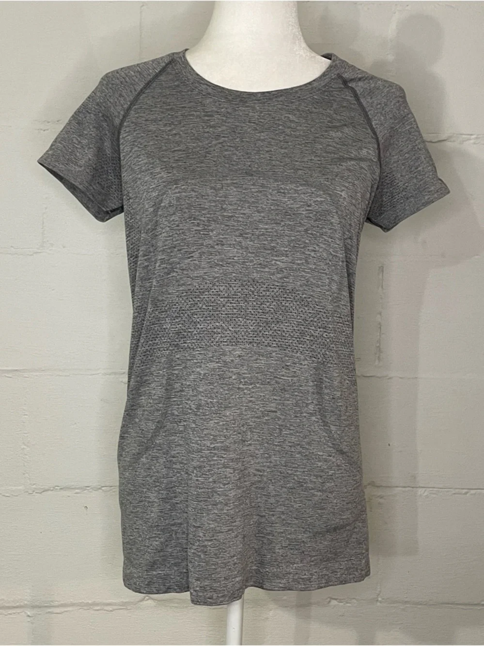 lululemon athletica Heather Gray Short-Sleeve Active Tee